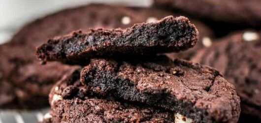 Low Carb Vegan Chocolate Cookies Recipe (Healthy & Delicious)